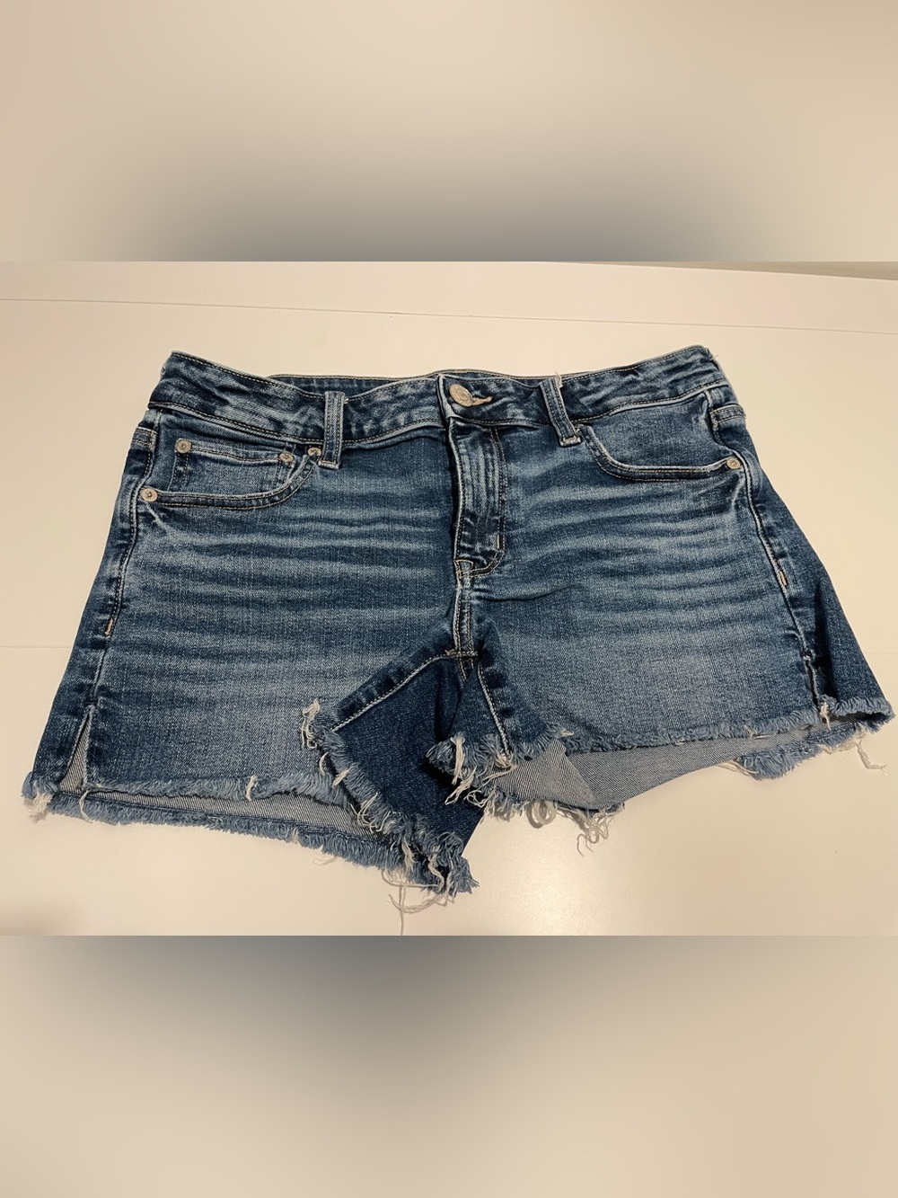 American Eagle Brand Women's size 8 Stretch Midi Style Jean Shorts